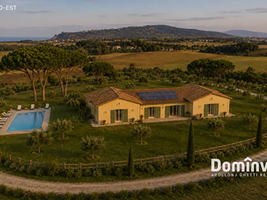 Immagine 3 di Rustico / casale in vendita  in Strada del Giardino a Capalbio