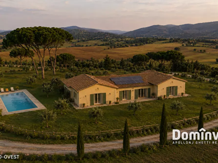 Immagine 5 di Rustico / casale in vendita  in Strada del Giardino a Capalbio