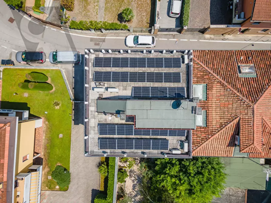 Immagine 4 di Villa in vendita  a Padova