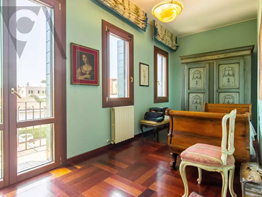 Immagine 24 di Villa in vendita  a Padova