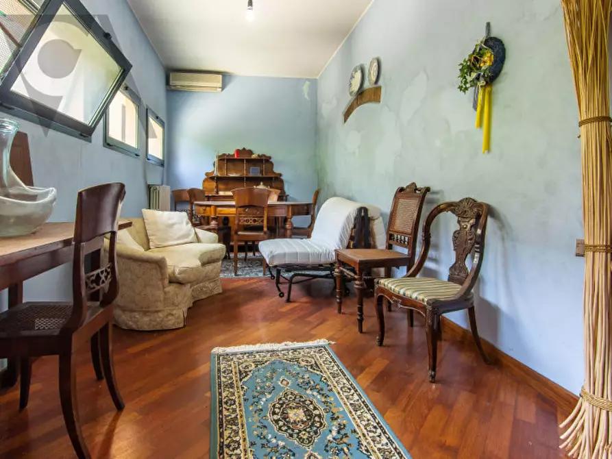 Immagine 34 di Villa in vendita  a Padova