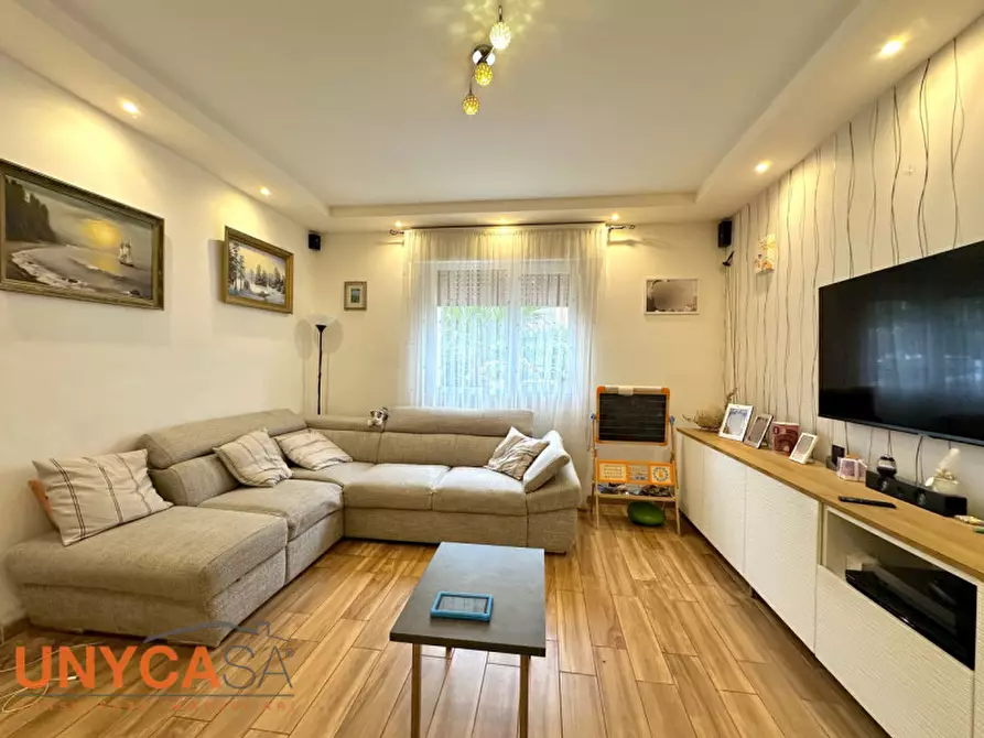 Immagine 1 di Casa bifamiliare in vendita  a Rubano