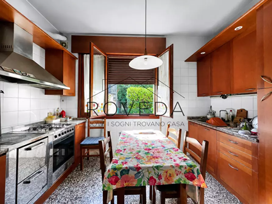 Immagine 6 di Casa bifamiliare in vendita  in Via Don Luigi Sturzo a Casier