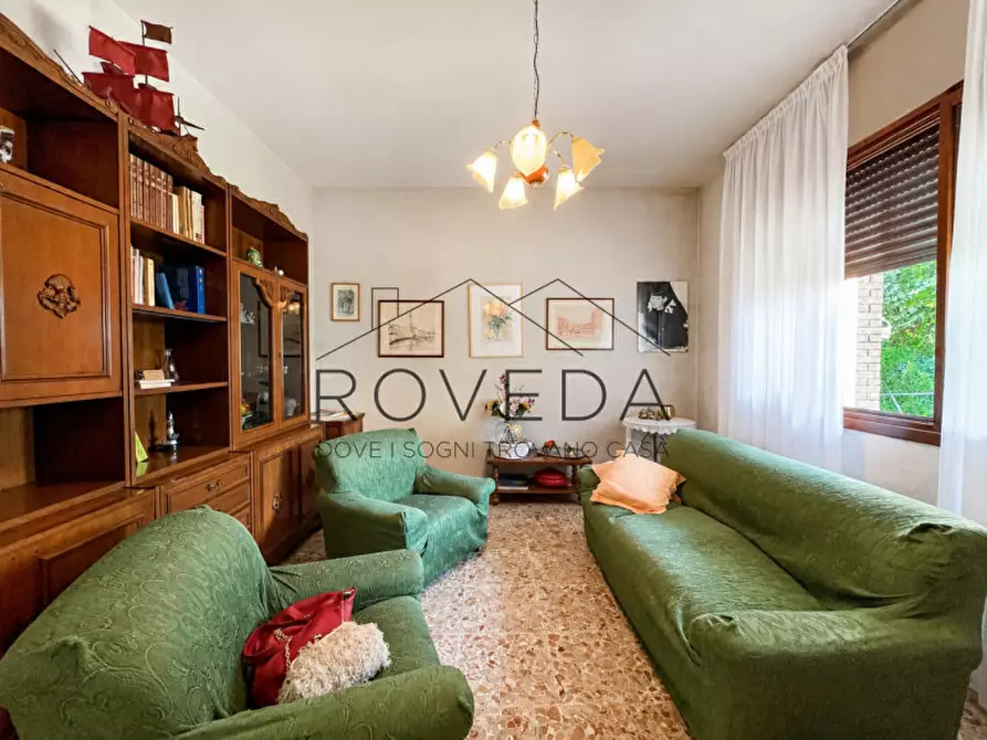 Immagine 8 di Casa bifamiliare in vendita  in Via Don Luigi Sturzo a Casier