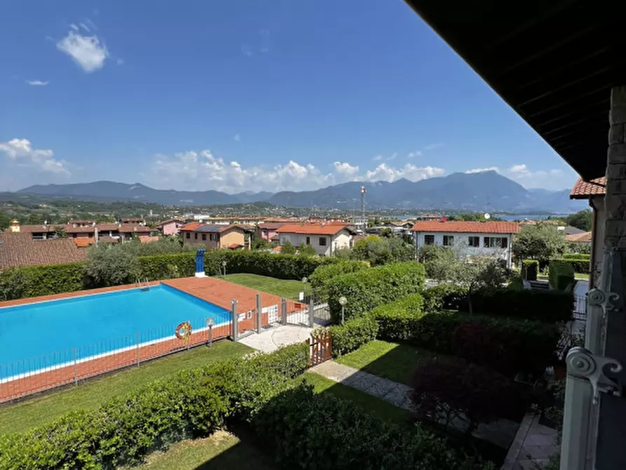 Immagine 9 di Appartamento in vendita  in Viale degli Alpini a Manerba Del Garda
