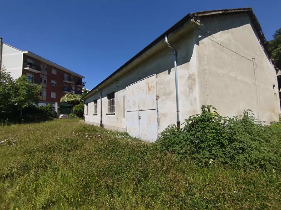 Immagine 6 di Laboratorio in vendita  in Via Duca degli Abruzzi 8 a Trofarello