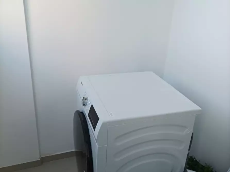 Immagine 17 di Appartamento in vendita  in VIA SANGRO 22 a Pescara