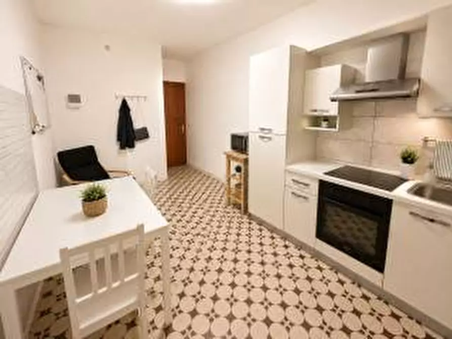 Immagine 1 di Appartamento in vendita  in via Tonzing a Padova