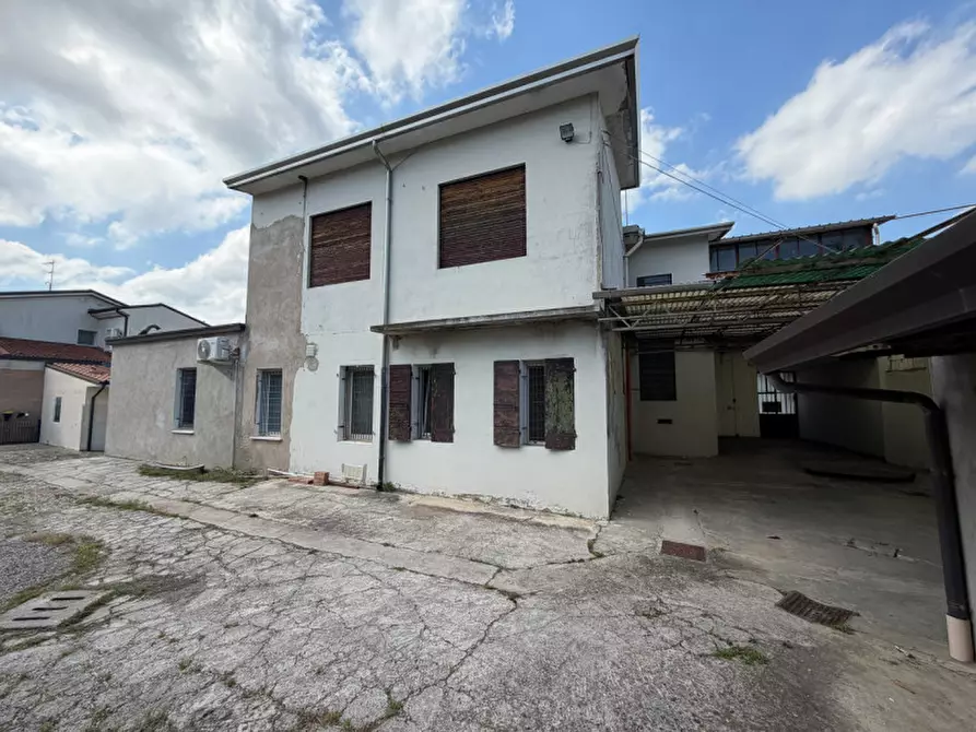 Immagine 4 di Casa indipendente in vendita  in Via San Rocco, 37 a Piove Di Sacco