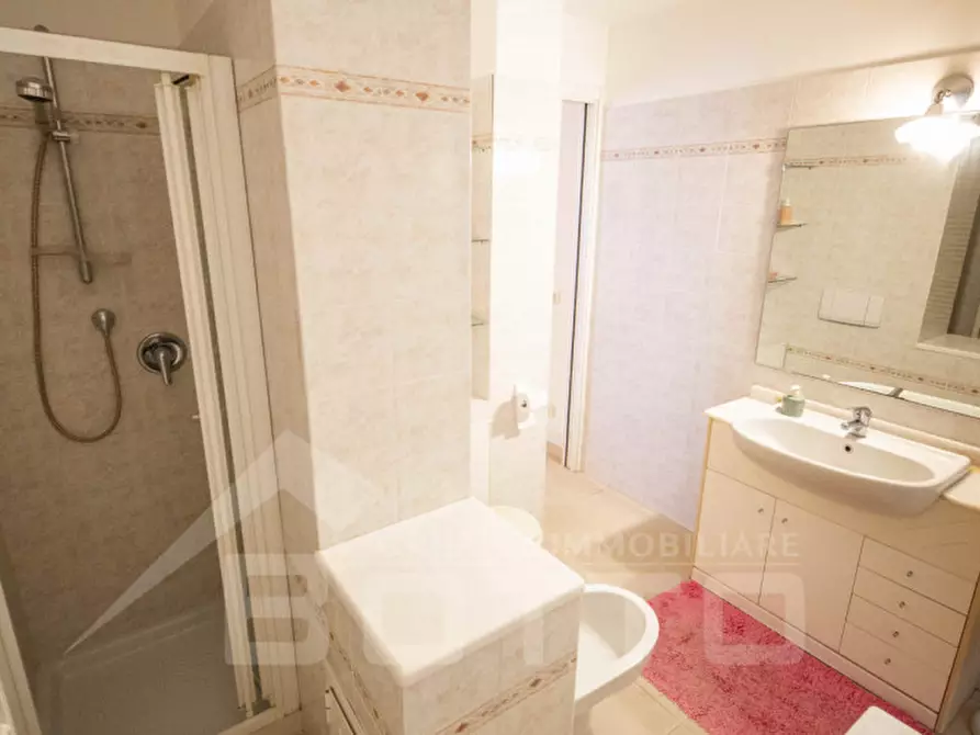 Immagine 33 di Appartamento in vendita  in Via Duca degli Abruzzi n.81 a San Remo