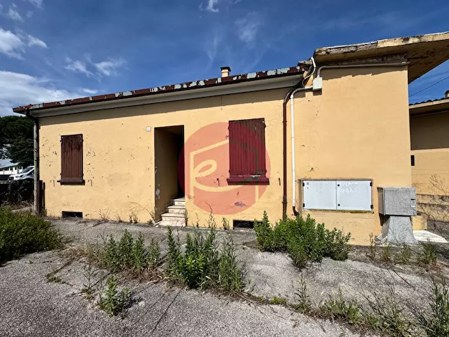 Immagine 2 di Casa indipendente in vendita  a Santarcangelo Di Romagna