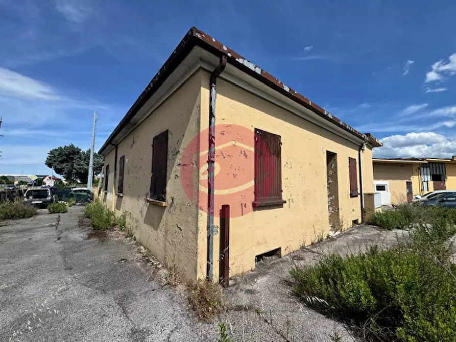 Immagine 3 di Casa indipendente in vendita  a Santarcangelo Di Romagna
