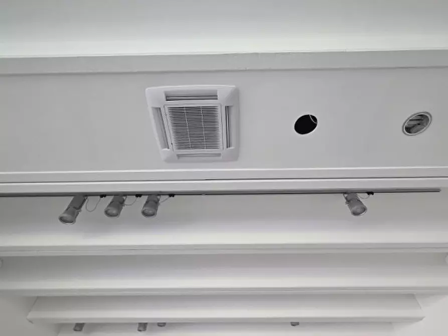 Immagine 12 di Ufficio in affitto  a Castelfranco Veneto