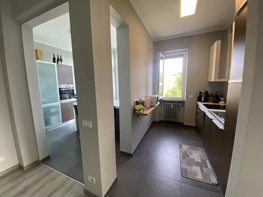 Immagine 3 di Appartamento in vendita  in Via Leonardo Cocito a Alba