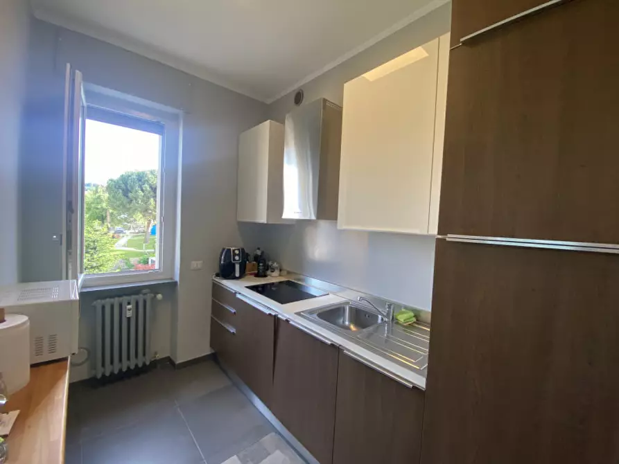 Immagine 4 di Appartamento in vendita  in Via Leonardo Cocito a Alba