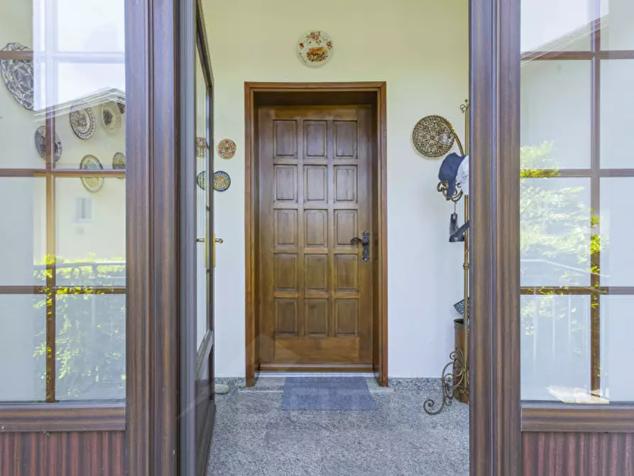 Immagine 5 di Villa in vendita  in via alla piana,84 a Cannobio