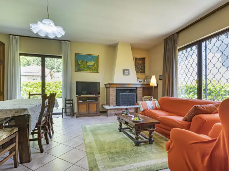 Immagine 7 di Villa in vendita  in via alla piana,84 a Cannobio