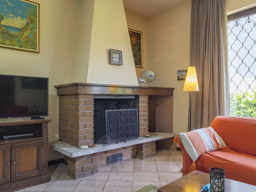 Immagine 10 di Villa in vendita  in via alla piana,84 a Cannobio
