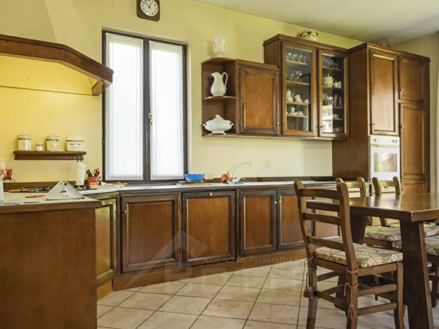 Immagine 13 di Villa in vendita  in via alla piana,84 a Cannobio