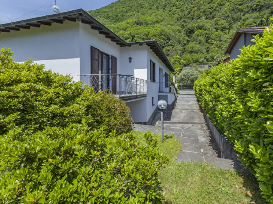 Immagine 14 di Villa in vendita  in via alla piana,84 a Cannobio