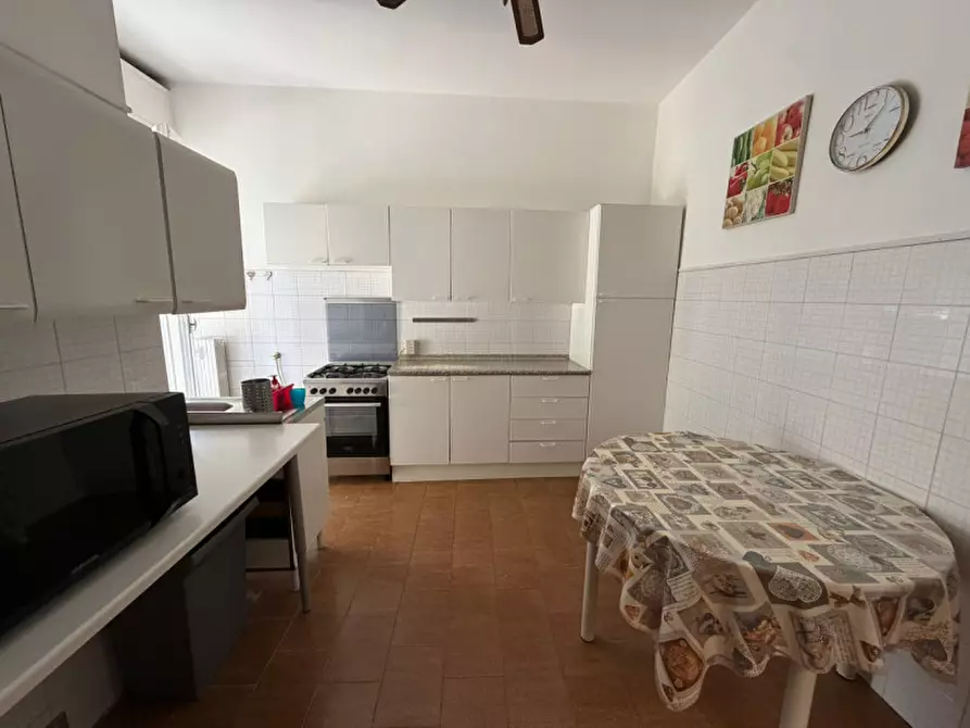 Immagine 5 di Appartamento in vendita  in Via Montebello a Parma