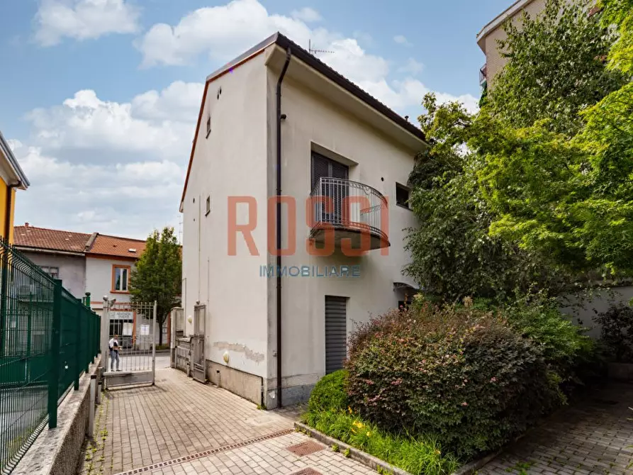 Immagine 1 di Appartamento in vendita  in VIA BOITO a Monza