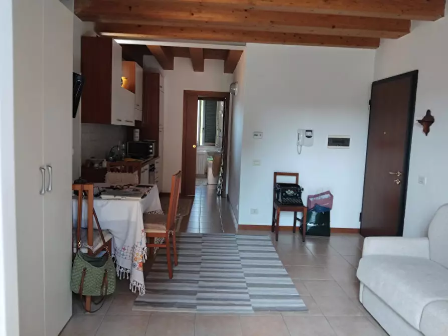 Immagine 2 di Appartamento in vendita  in VIA BOITO a Monza
