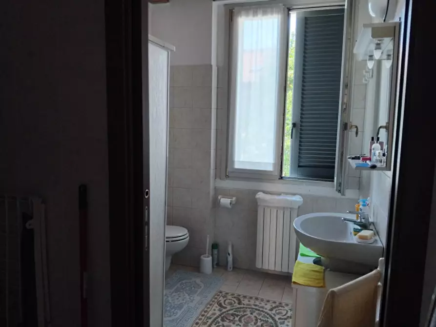 Immagine 4 di Appartamento in vendita  in VIA BOITO a Monza