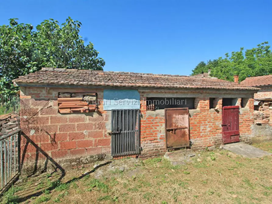 Immagine 14 di Rustico / casale in vendita  in Via Del Capannone a Torrita Di Siena