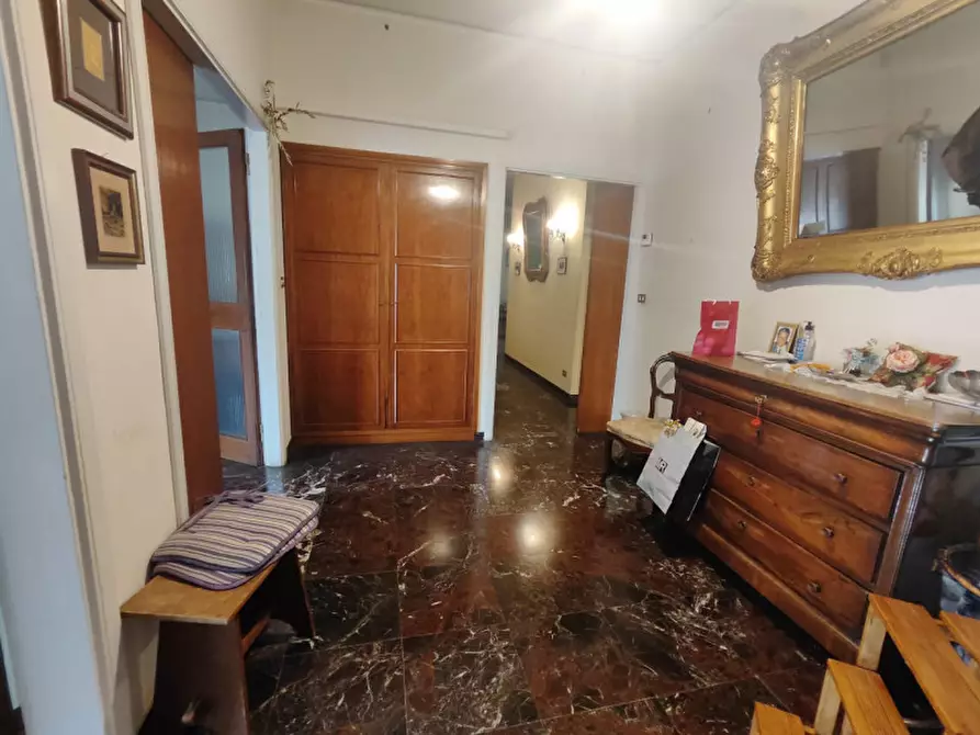 Immagine 13 di Appartamento in vendita  in VIA VARCHI a Firenze