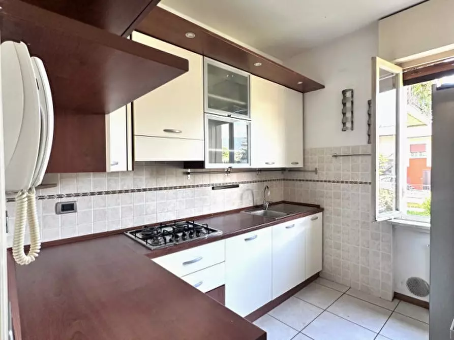 Immagine 5 di Appartamento in vendita  in Via Asiago, 26 a Schio