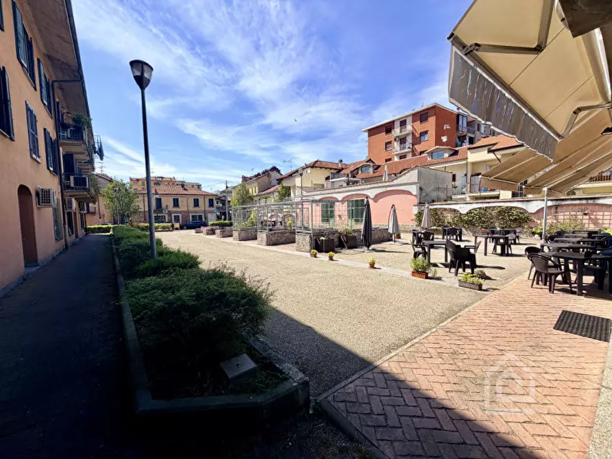 Immagine 8 di Attività commerciale in vendita  in Via Italia 4 a Chivasso