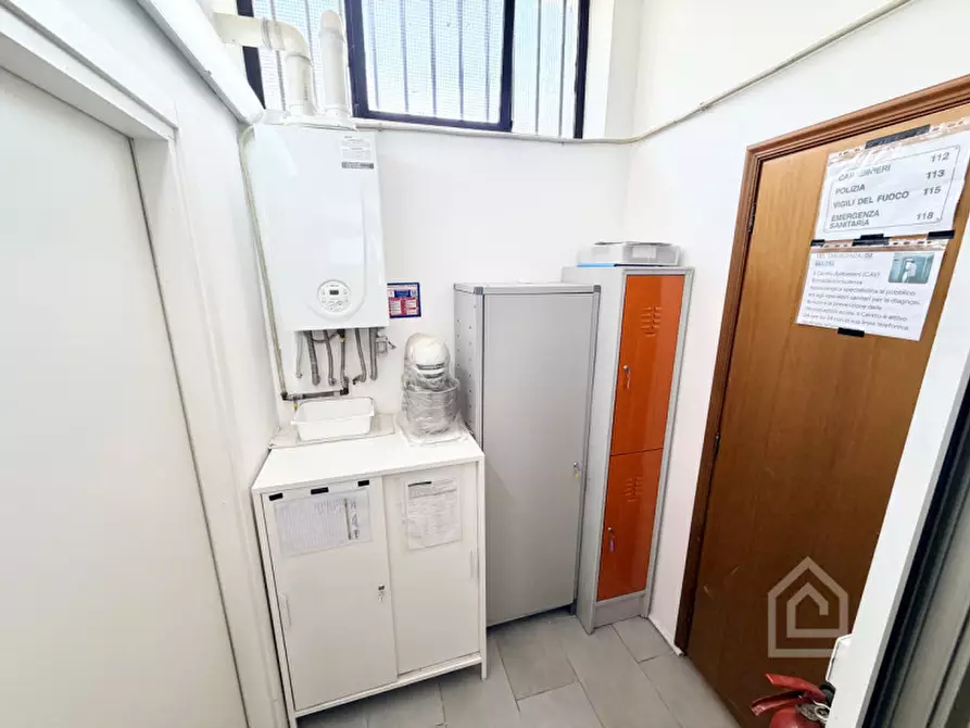 Immagine 16 di Attività commerciale in vendita  in Via Italia 4 a Chivasso