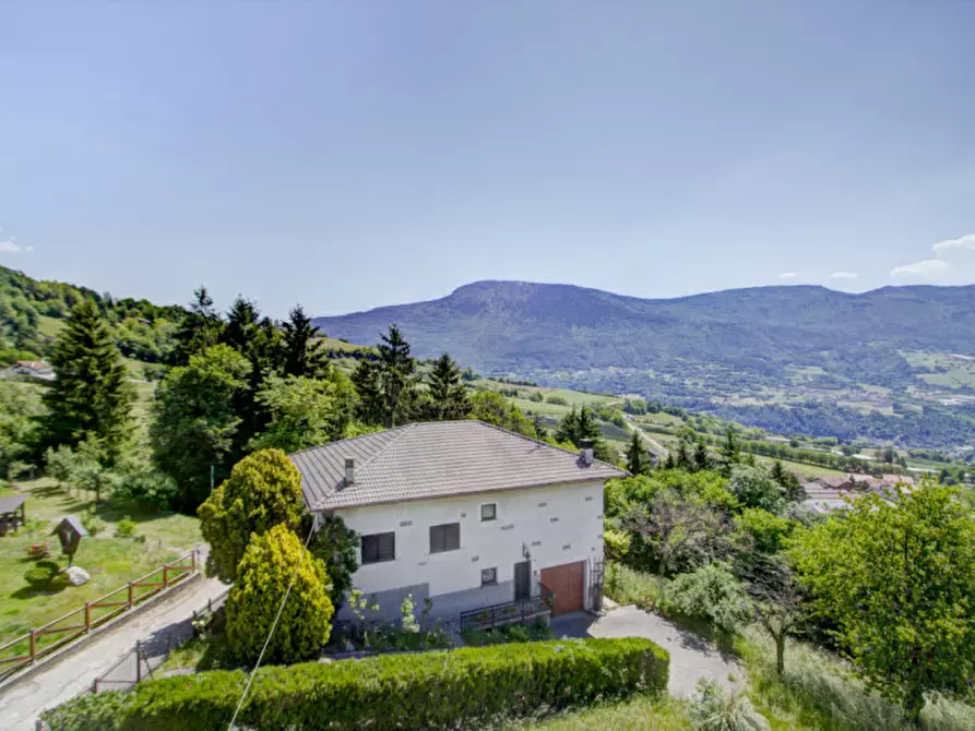 Immagine 9 di Appartamento in vendita  in Via Giovanni Battista Sicheri, 14 a Stenico