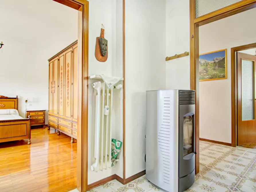 Immagine 10 di Appartamento in vendita  in Via Giovanni Battista Sicheri, 14 a Stenico