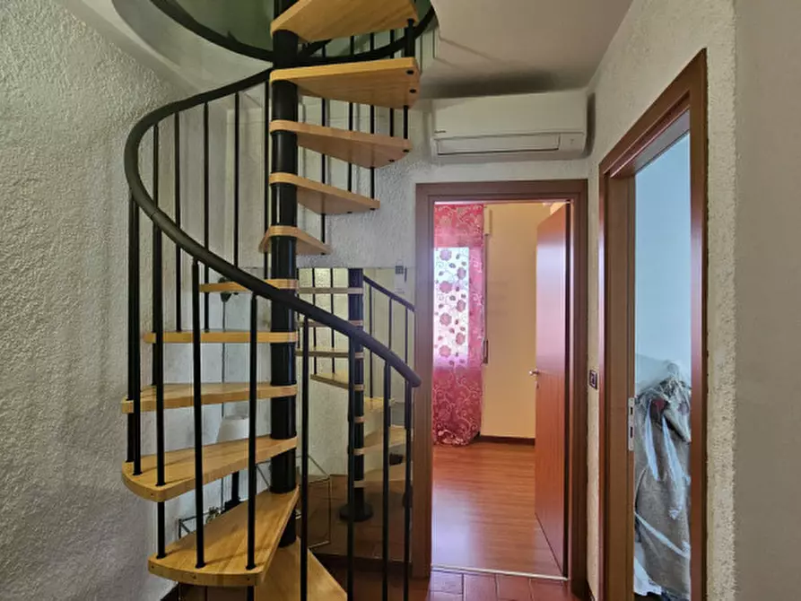 Immagine 43 di Villetta a schiera in vendita  in Piazza Guglielmo Marconi, 5, 34070 Capriva del Friuli GO a Capriva Del Friuli