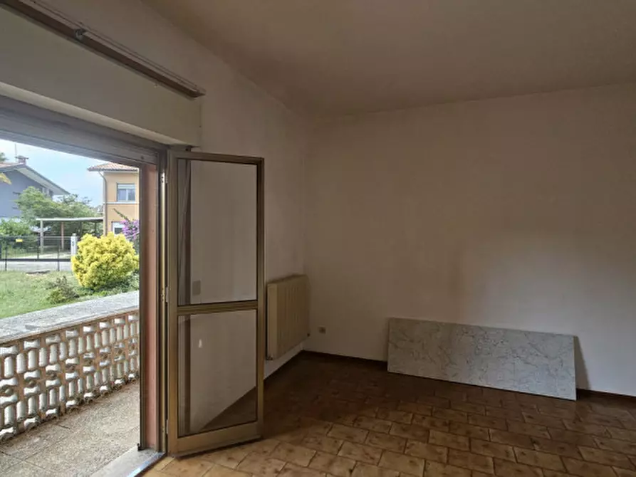 Immagine 9 di Appartamento in vendita  in Via Giuseppe Sinicco 15 a Cormons