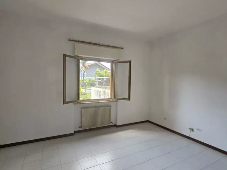Immagine 26 di Appartamento in vendita  in Via Giuseppe Sinicco 15 a Cormons