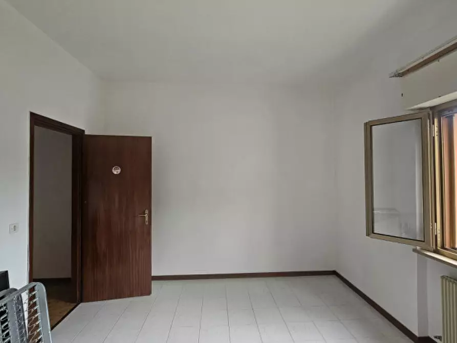 Immagine 29 di Appartamento in vendita  in Via Giuseppe Sinicco 15 a Cormons