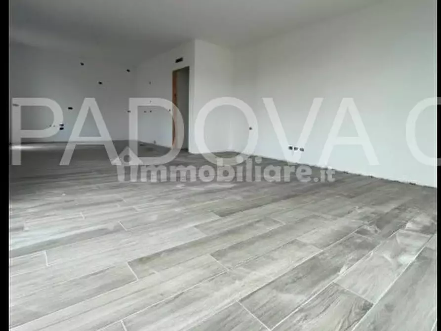 Immagine 6 di Casa quadrifamiliare in vendita  a Rubano
