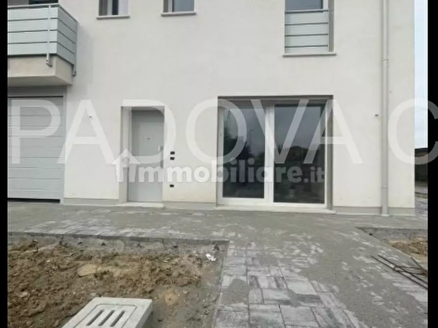 Immagine 12 di Casa quadrifamiliare in vendita  a Rubano