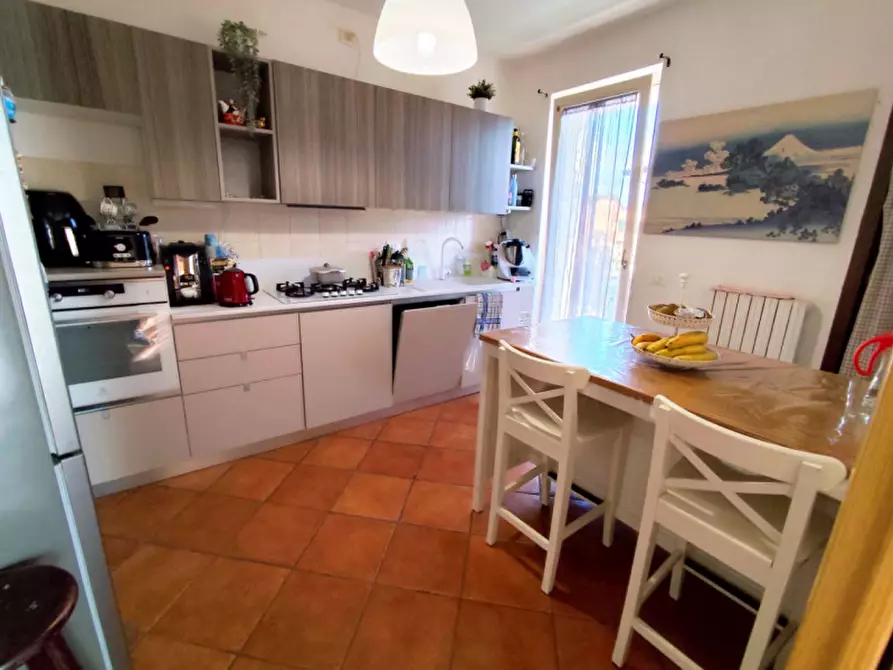 Immagine 11 di Appartamento in vendita  in Via Sicilia 14 a Marsicovetere