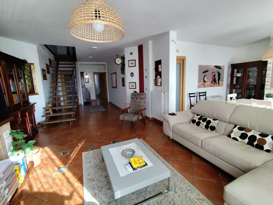 Immagine 16 di Appartamento in vendita  in Via Sicilia 14 a Marsicovetere