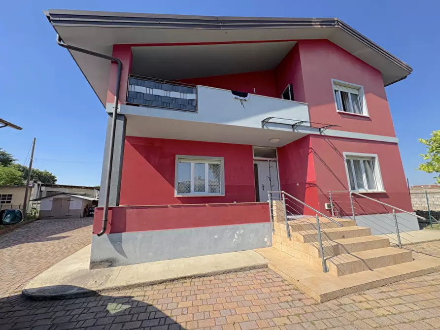 Immagine 2 di Casa bifamiliare in affitto  in Via Giuseppe Ungaretti a Santa Maria La Longa