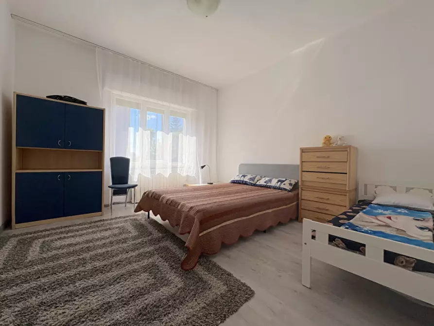 Immagine 12 di Casa bifamiliare in affitto  in Via Giuseppe Ungaretti a Santa Maria La Longa
