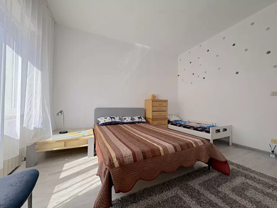 Immagine 13 di Casa bifamiliare in affitto  in Via Giuseppe Ungaretti a Santa Maria La Longa