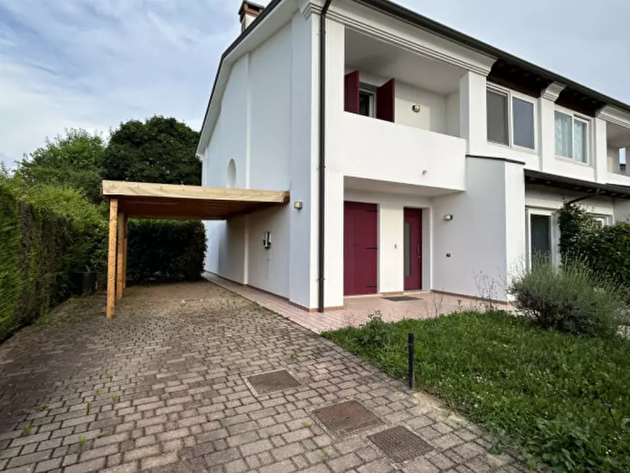 Immagine 1 di Casa bifamiliare in vendita  a Campodarsego