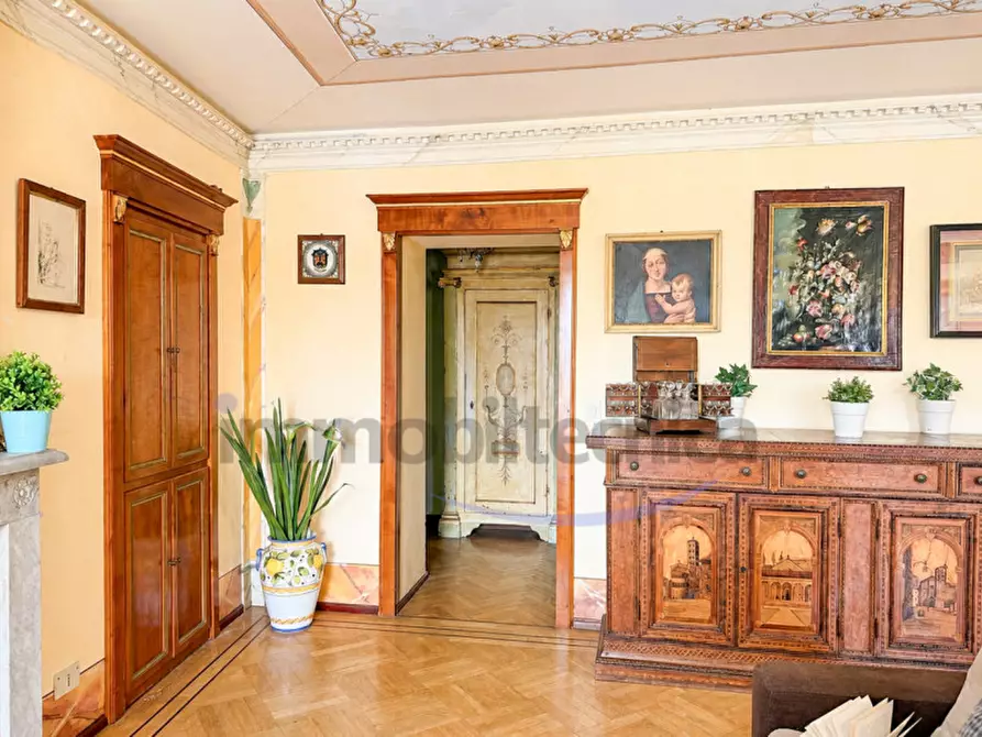 Immagine 5 di Appartamento in vendita  in Piazza Grande pressi a Arezzo