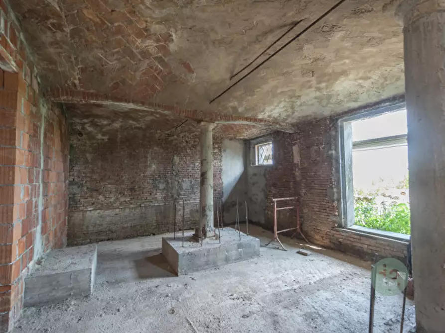 Immagine 9 di Rustico / casale in vendita  in VIA GUASTALLA n. 8 a Carpi