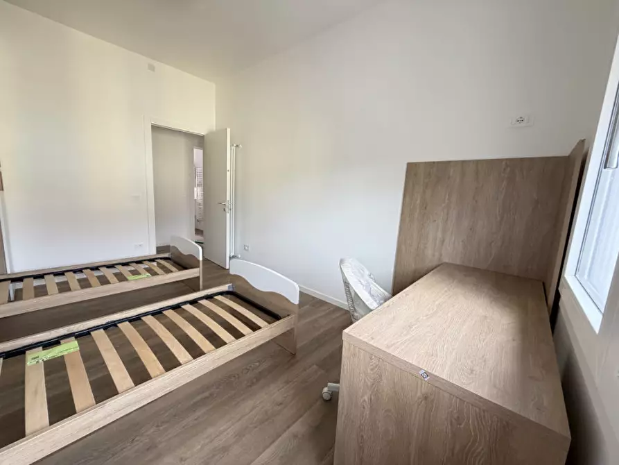 Immagine 19 di Appartamento in vendita  in Via Vittorio Veneto a Due Carrare
